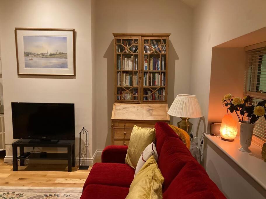 2 Quay Road, Killala. Stunning Sea Front Cottage Bagian luar foto