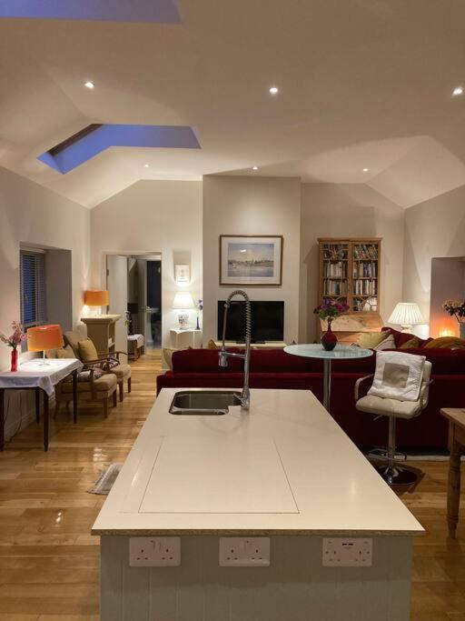 2 Quay Road, Killala. Stunning Sea Front Cottage Bagian luar foto