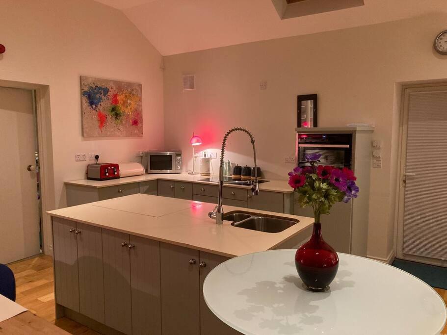 2 Quay Road, Killala. Stunning Sea Front Cottage Bagian luar foto